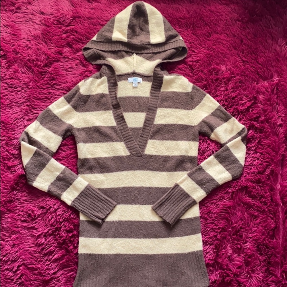 SO yellow and brown striped hooded v-neck sweater